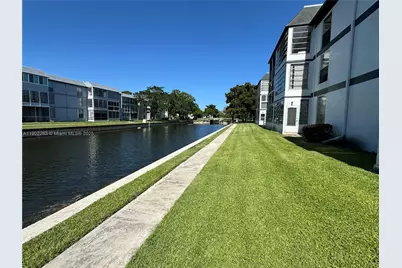 8330 Sands Point Blvd #N208, Tamarac, FL 33321 - Photo 25