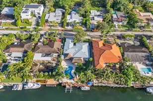 2108 NE 124th St, North Miami, FL 33181 - Photo 3