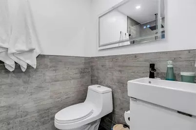 9174 NW 114th Ter, Hialeah Gardens, FL 33018 - Photo 25