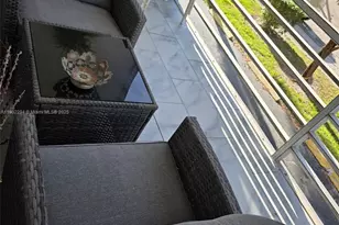 1425 Atlantic Shores Blvd, Hallandale Beach, FL 33009 - Photo 23