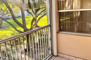 1251 SW 125th Ave, Pembroke Pines, FL 33027 - Photo 37