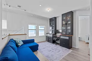 2434 Primrose Pl, Oakland Park, FL 33309 - Photo 27