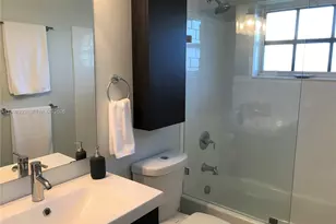 1400 NE 21st St, Wilton Manors, FL 33305 - Photo 25