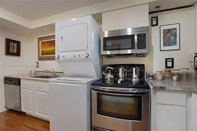 1051 Meridian Ave #1K, Miami Beach, FL 33139 - Photo 9