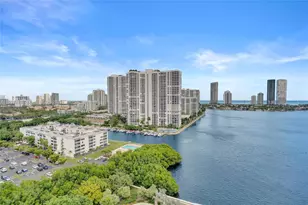 3370 Hidden Bay Dr, Aventura, FL 33180 - Photo 15