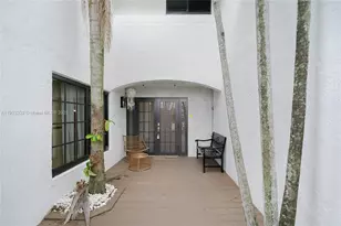 20940 Bay Ct, Aventura, FL 33180 - Photo 3