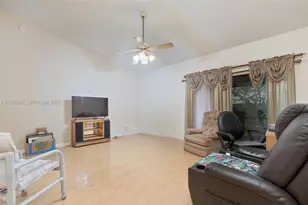 5641 Thistledown Terrace, Davie, FL 33331 - Photo 11
