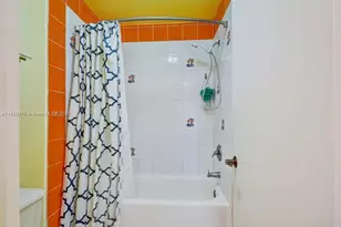 10026 NW 52nd Terrace, Doral, FL 33178 - Photo 35
