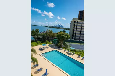 880 NE 69th St #4H, Miami, FL 33138 - Photo 7