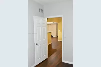 11701 SW 2nd St #5305, Pembroke Pines, FL 33025 - Photo 27