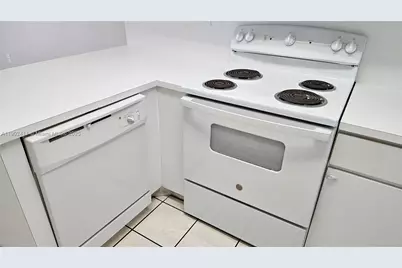 8079 NW 8th St #9, Miami, FL 33126 - Photo 19