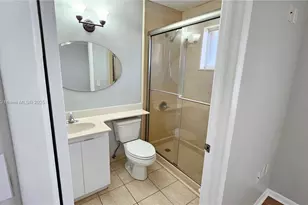 8079 NW 8th St, Miami, FL 33126 - Photo 35