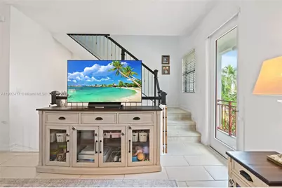 11668 SW 13th Ct, Pembroke Pines, FL 33025 - Photo 9