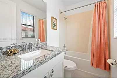 11668 SW 13th Ct, Pembroke Pines, FL 33025 - Photo 21