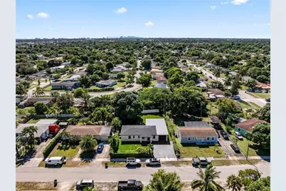 620 NW 194th St, Miami Gardens, FL 33169 - Photo 29