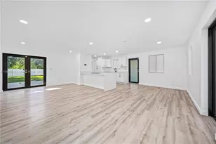 620 NW 194th St, Miami Gardens, FL 33169 - Photo 5