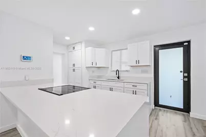 620 NW 194th St, Miami Gardens, FL 33169 - Photo 7