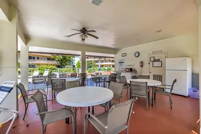 5300 Washington St #H137, Hollywood, FL 33021 - Photo 25