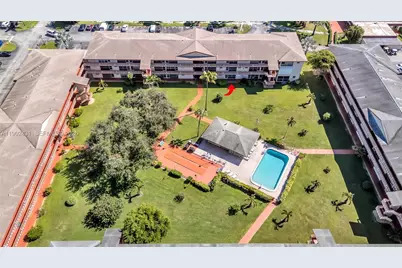 5300 Washington St #H137, Hollywood, FL 33021 - Photo 3