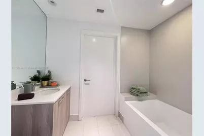 501 NE 31st St #2810, Miami, FL 33137 - Photo 25