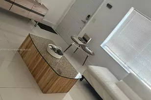 351 E 35th St, Hialeah, FL 33013 - Photo 3