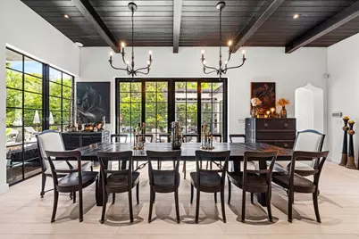 590 NE 59th St, Miami, FL 33137 - Photo 17