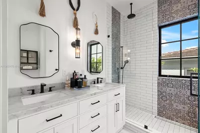 590 NE 59th St, Miami, FL 33137 - Photo 47