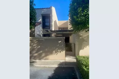 8129 SW 86th Ter #8129, Miami, FL 33143 - Photo 1