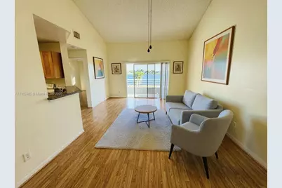 3453 NW 44th St #201, Oakland Park, FL 33309 - Photo 7