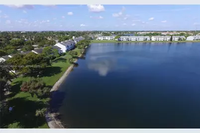 3453 NW 44th St #201, Oakland Park, FL 33309 - Photo 21