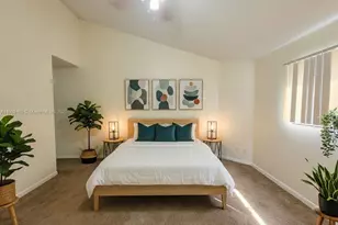 3453 NW 44th St, Oakland Park, FL 33309 - Photo 9