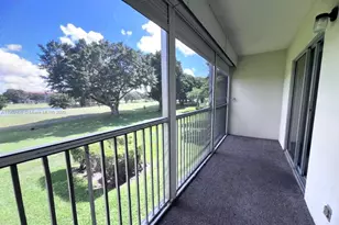 101 SW 132nd Way, Pembroke Pines, FL 33027 - Photo 3