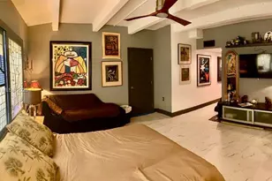 877 NE 195th St, Miami, FL 33179 - Photo 15