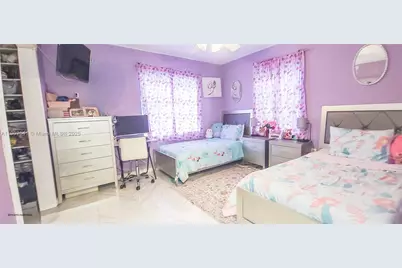 232 NE 160th St, Miami, FL 33162 - Photo 13