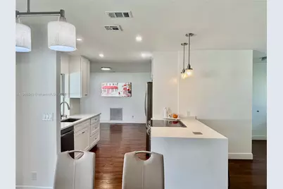 8 Tam O Shanter Ln, Boca Raton, FL 33431 - Photo 5
