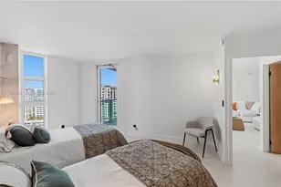 100 Bayview Dr, Sunny Isles Beach, FL 33160 - Photo 17