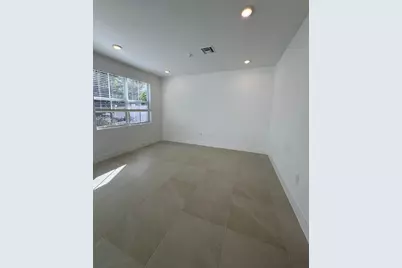 17108 SW 2nd Cir #17108, Pembroke Pines, FL 33027 - Photo 9