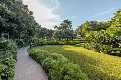4000 Towerside Ter #412, Miami, FL 33138 - Photo 29