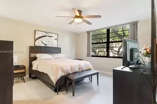 [Address not provided], Pembroke Pines, FL 33026 - Photo 13