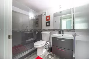 4000 Crystal Lake Dr, Deerfield Beach, FL 33064 - Photo 17