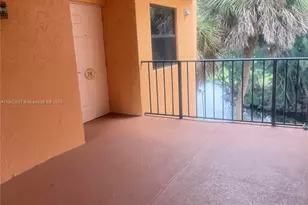 450 Commodore Dr, Plantation, FL 33325 - Photo 1