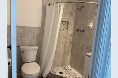 4700 NW 35th St #602, Lauderdale Lakes, FL 33319 - Photo 13