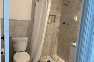 4700 NW 35th St, Lauderdale Lakes, FL 33319 - Photo 13