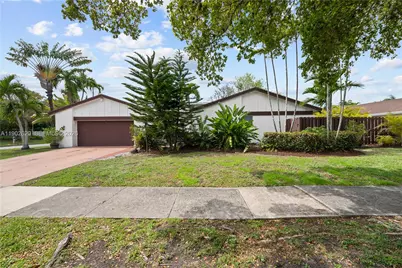 10610 SW 128th Ave, Miami, FL 33186 - Photo 7