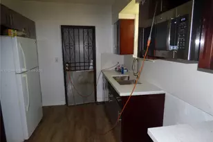 347 NW 42nd St, Miami, FL 33127 - Photo 3