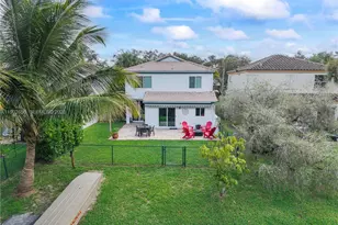 236 NW 118th Dr, Coral Springs, FL 33071 - Photo 39