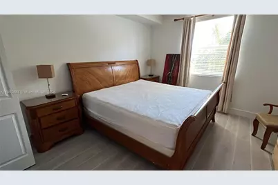 17100 N Bay Rd #1415, Sunny Isles Beach, FL 33160 - Photo 9