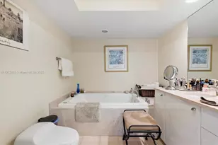 16500 Collins Ave, Sunny Isles Beach, FL 33160 - Photo 43