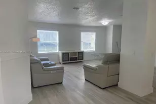 19800 SW 180th Ave, Miami, FL 33187 - Photo 3