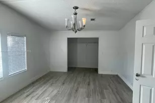 19800 SW 180th Ave, Miami, FL 33187 - Photo 17